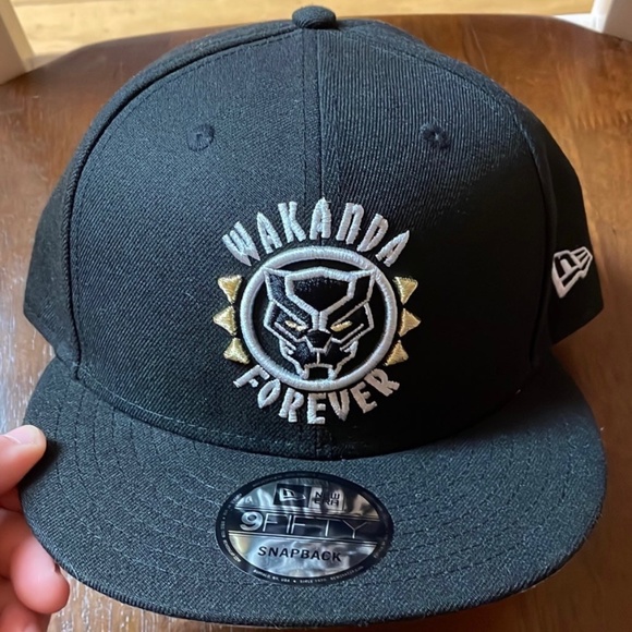 NEW Black Panther Wakanda Forever New Era 9FIFTY SnapBack Hat - Picture 1 of 7
